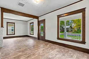 510 W Blodgett St, Marshfield, WI 54449 - Photo 5