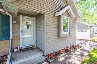 909 S 21st Ave, Wausau, WI 54401 - Photo 9