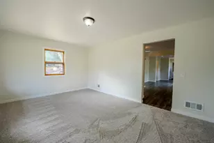 1306 S 13th Ave, Wausau, WI 54401 - Photo 5