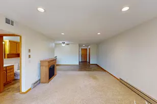 1609 Sawyer Dr #106, Marshfield, WI 54449 - Photo 15