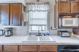 741 Jackson St, Wausau, WI 54403 - Photo 9