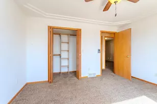 917 &amp 925 Augusta Ave, Wausau, WI 54403 - Photo 19