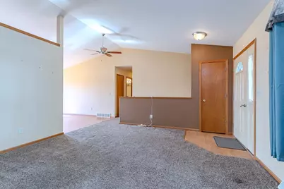 917 &amp; 925 Augusta Avenue, Wausau, WI 54403 - Photo 5