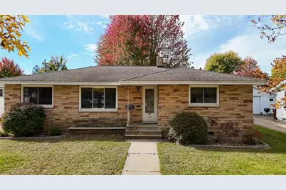 1900 Gilkay Street, Stevens Point, WI 54481 - Photo 1