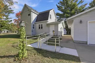 910 2 Mile Ave, Wisconsin Rapids, WI 54494 - Photo 5