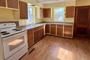 714 Division St, Park Falls, WI 54552 - Photo 5