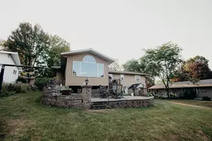 906 Chestnut St, Marathon, WI 54448 - Photo 3