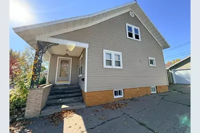 818 N 4th Avenue, Wausau, WI 54401 - Photo 3