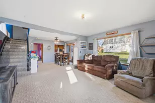 323 S Main St, Greenwood, WI 54437 - Photo 9
