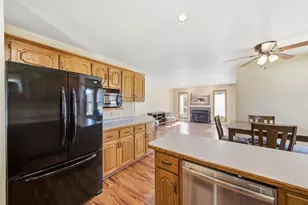 2006 Butternut Pkwy, Marshfield, WI 54449 - Photo 17