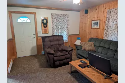 932 S 11th Avenue, Wausau, WI 54401 - Photo 5