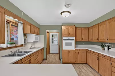1121 S 18th Street, Wisconsin Rapids, WI 54494 - Photo 17