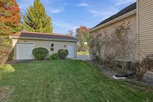 1900 Apple Ct, Plover, WI 54467 - Photo 45