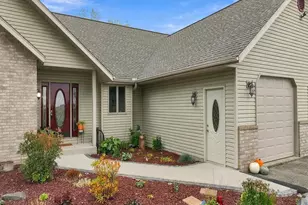 6011 Yellowstone Dr, Auburndale, WI 54412 - Photo 3