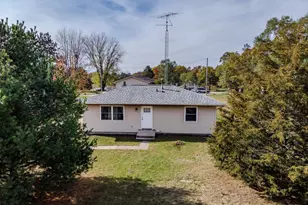 209 N Pierce St, Adams, WI 53910 - Photo 39