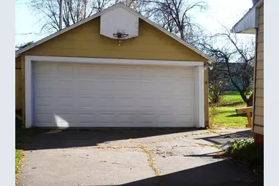112 N Andrews Avenue, Greenwood, WI 54437 - Photo 3