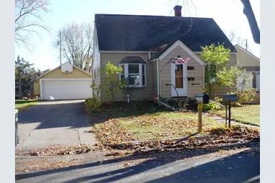 112 N Andrews Avenue, Greenwood, WI 54437 - Photo 1