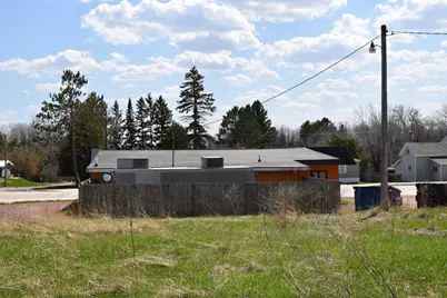 901 W Bayfield St, Washburn, WI 54891 - Photo 9