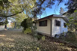 202 N 58th St, Superior, WI 54880 - Photo 3