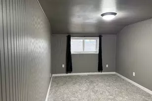 1008 E 3rd Ave, Ashland, WI 54806 - Photo 9