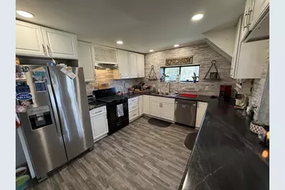 401 W 6th St, Washburn, WI 54891 - Photo 7