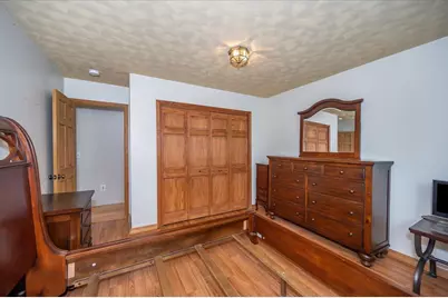 5426 S Darrow Rd, Superior, WI 54880 - Photo 15