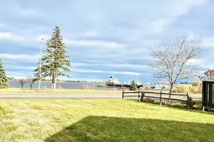 402 E 2nd St, Superior, WI 54880 - Photo 7