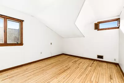 1107 E 6th St, Superior, WI 54880 - Photo 27