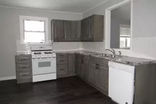 5716 Oakes Ave, Superior, WI 54880 - Photo 3