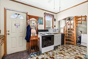 1915 Wisconsin Ave, Superior, WI 54880 - Photo 9