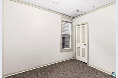1915 Wisconsin Ave, Superior, WI 54880 - Photo 25