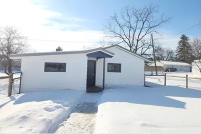 608 W 3rd St, Washburn, WI 54814 - Photo 25