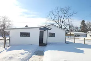 608 W 3rd St, Washburn, WI 54814 - Photo 25