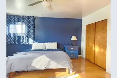 608 W 3rd St, Washburn, WI 54814 - Photo 11