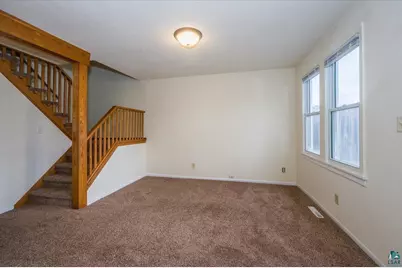 1715 Iowa Ave, Superior, WI 54880 - Photo 11