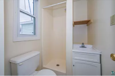 1715 Iowa Ave, Superior, WI 54880 - Photo 13