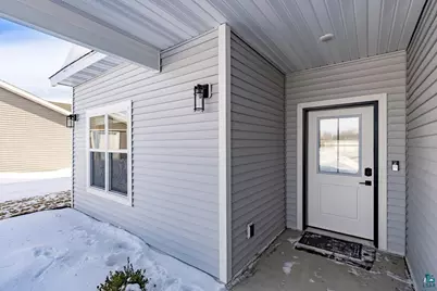 22 Spartan Circle Dr, Superior, WI 54880 - Photo 3