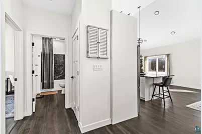 22 Spartan Circle Dr, Superior, WI 54880 - Photo 5