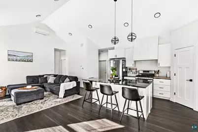 22 Spartan Circle Dr, Superior, WI 54880 - Photo 9