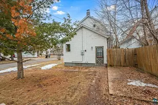 302 E 7th St, Superior, WI 54880 - Photo 19