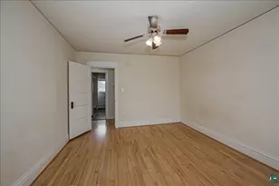 302 E 7th St, Superior, WI 54880 - Photo 15