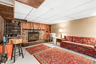 2715 E 6th St, Superior, WI 54880 - Photo 25