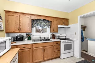 2715 E 6th St, Superior, WI 54880 - Photo 15