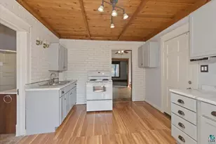 2305 Missouri Ave, Superior, WI 54880 - Photo 3