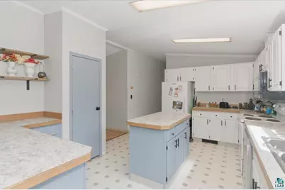 4612 Valley Brook Rd, Superior, WI 54880 - Photo 3