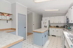 4612 Valley Brook Rd, Superior, WI 54880 - Photo 3