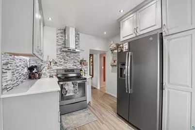 1611 23rd St, Superior, WI 54880 - Photo 11