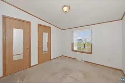 2520 17th St, Superior, WI 54880 - Photo 11