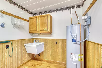 1404 10th St, Superior, WI 54880 - Photo 21