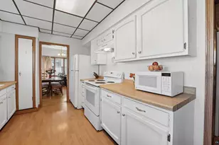 2410 Hughitt Ave, Superior, WI 54880 - Photo 11